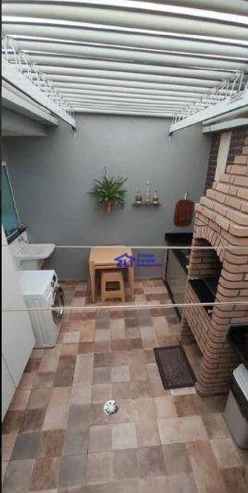 Sobrado, 3 quartos, 217 m² - Foto 3
