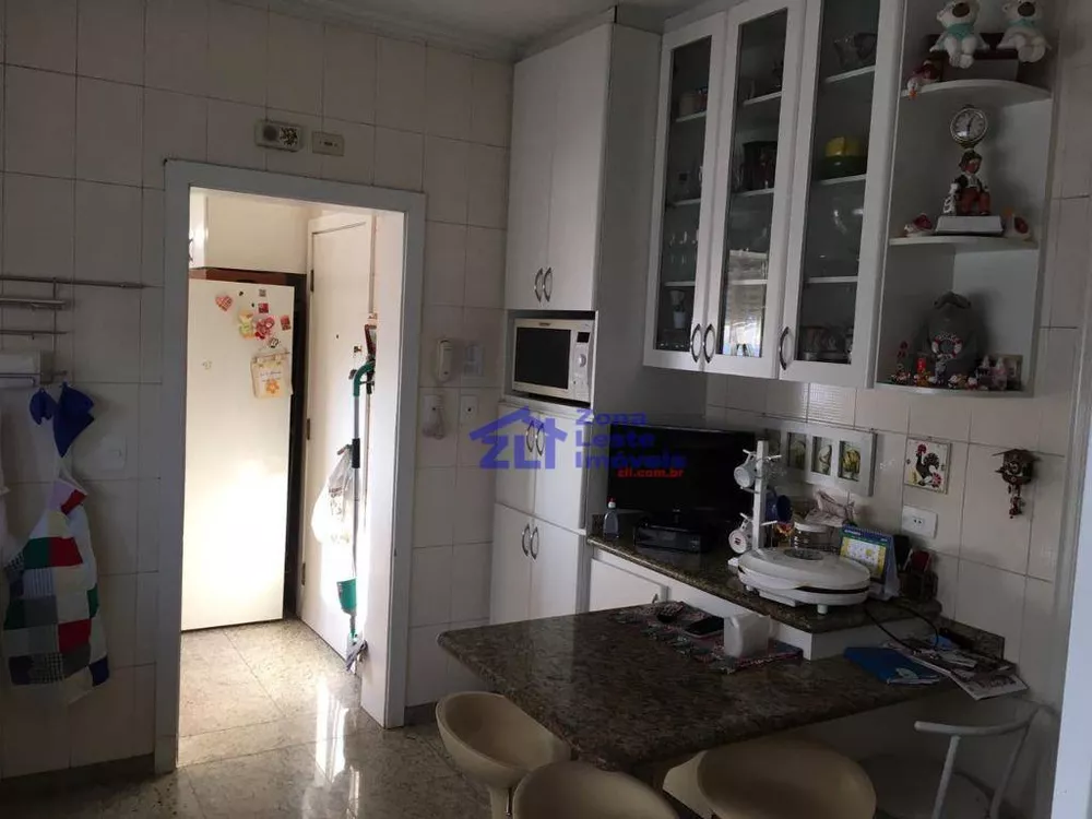 Apartamento, 4 quartos, 236 m² - Foto 12