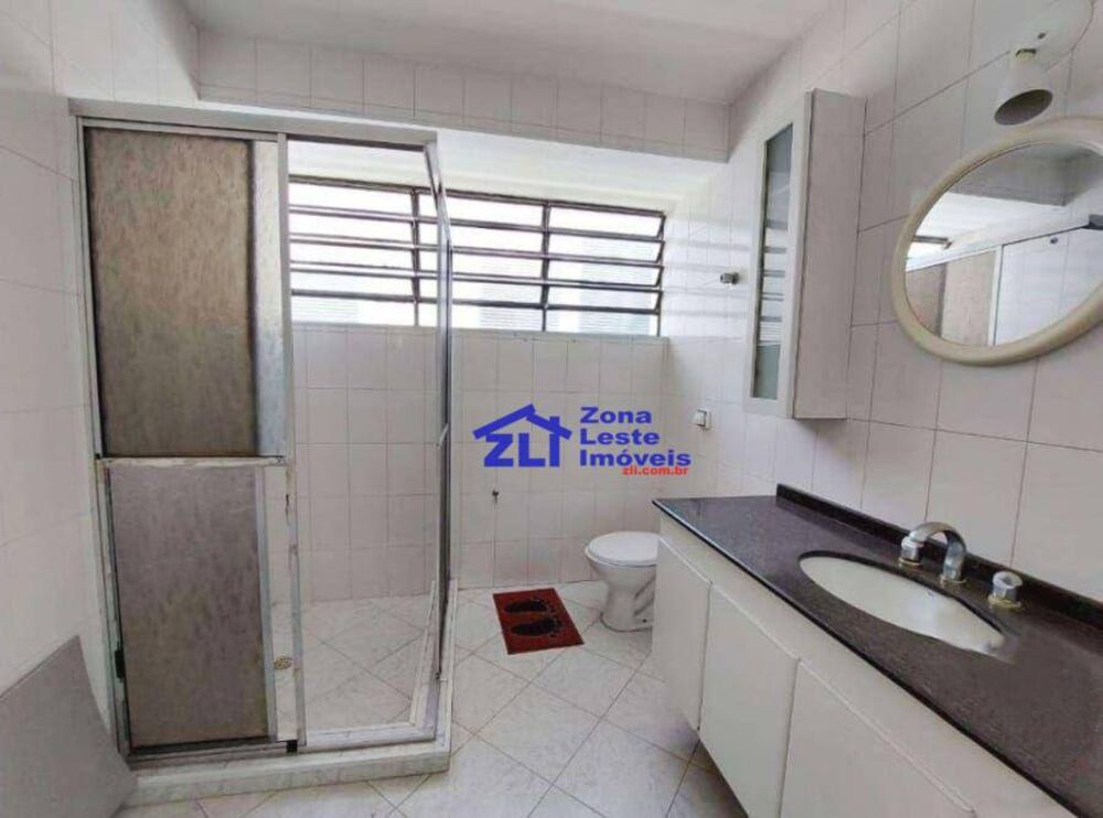 Sobrado, 3 quartos, 243 m² - Foto 1