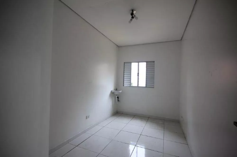 Sobrado, 10 quartos, 137 m² - Foto 2