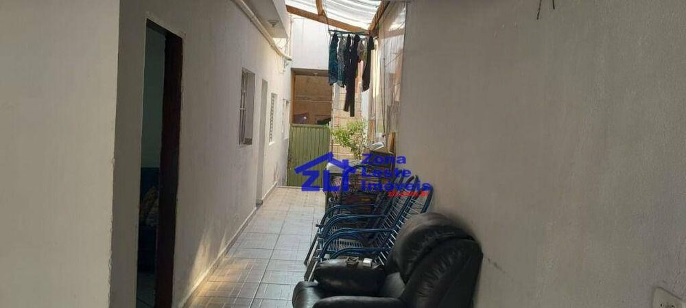 Casa, 2 quartos, 240 m² - Foto 4