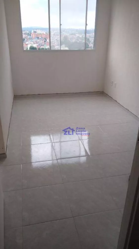 Apartamento à venda com 2 quartos, 42m² - Foto 20