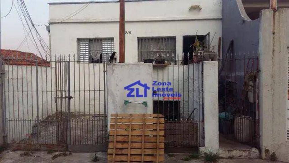 Casa, 2 quartos, 180 m² - Foto 1