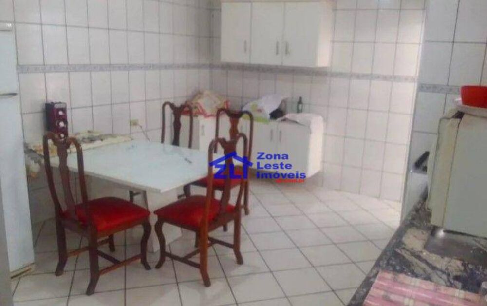 Casa, 4 quartos, 200 m² - Foto 1