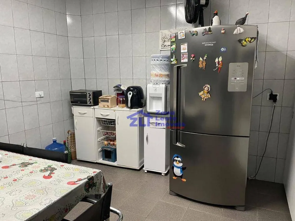 Sobrado, 4 quartos, 258 m² - Foto 1