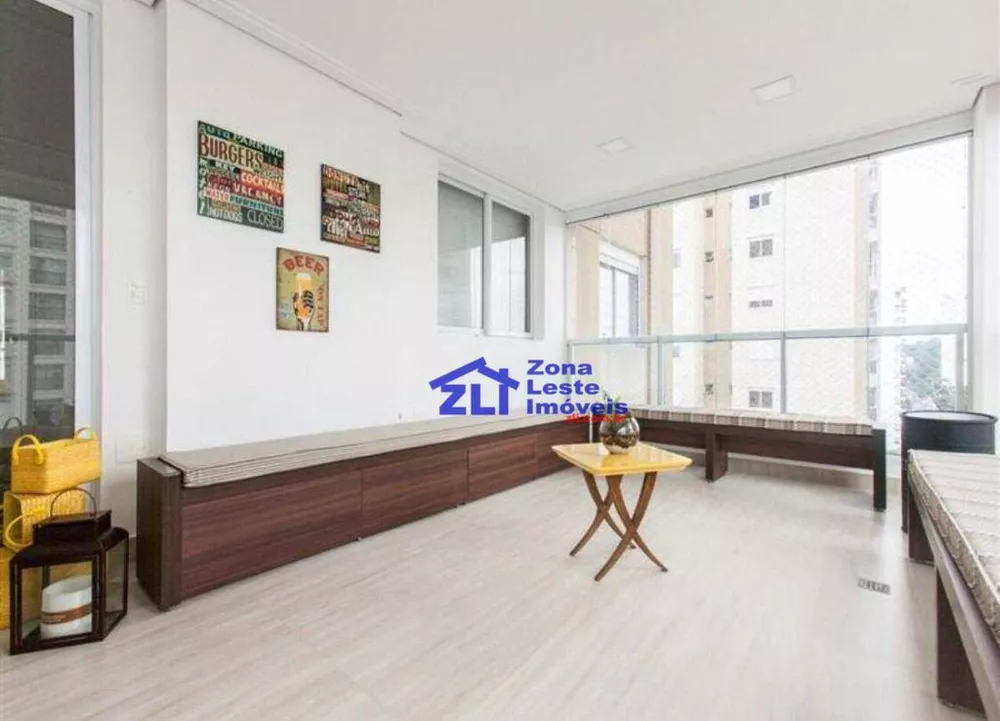Apartamento à venda com 4 quartos, 186m² - Foto 1