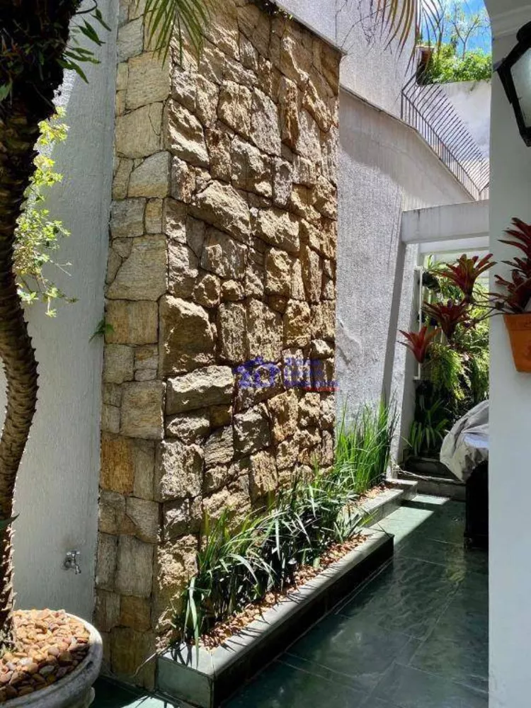 Sobrado, 3 quartos, 540 m² - Foto 2