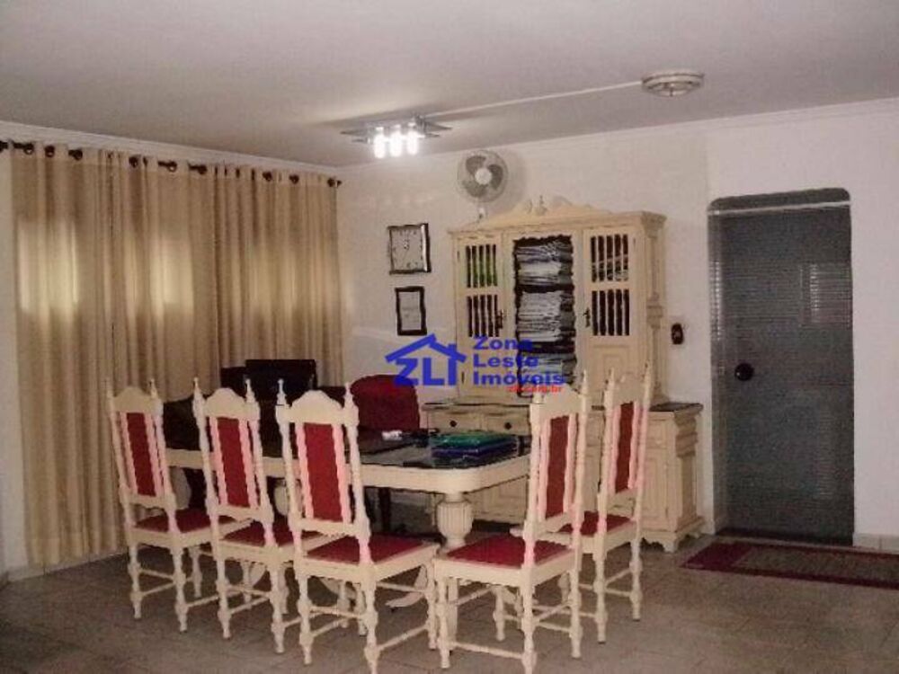 Casa, 3 quartos, 367 m² - Foto 2