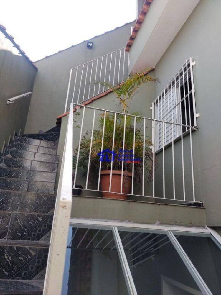 Sobrado, 3 quartos, 190 m² - Foto 2