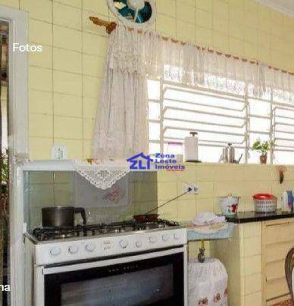 Casa, 4 quartos, 305 m² - Foto 2