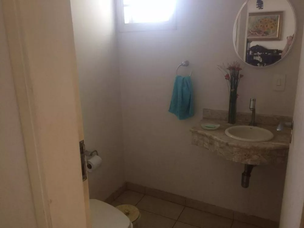 Sobrado, 3 quartos, 258 m² - Foto 4