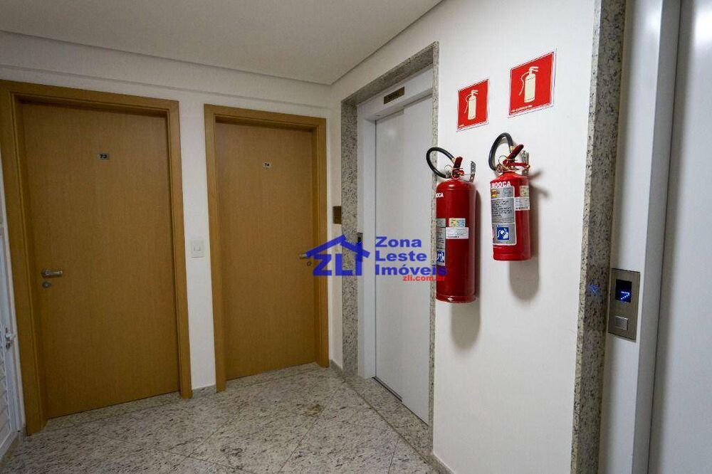 Apartamento à venda com 2 quartos, 70m² - Foto 16