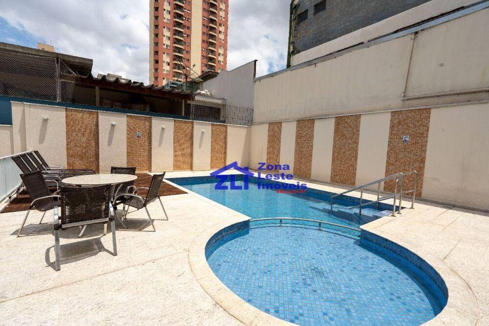 Apartamento à venda com 2 quartos, 70m² - Foto 3