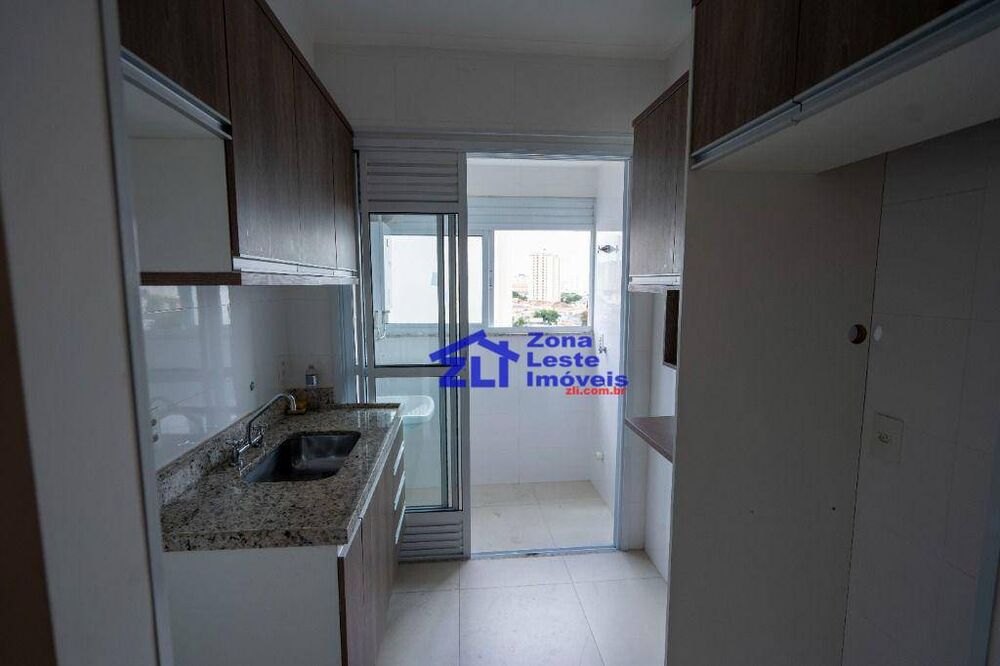 Apartamento à venda com 2 quartos, 70m² - Foto 19