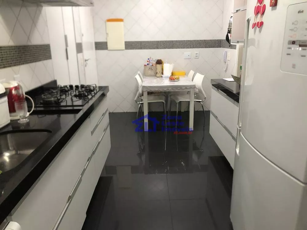 Apartamento, 3 quartos, 130 m² - Foto 3