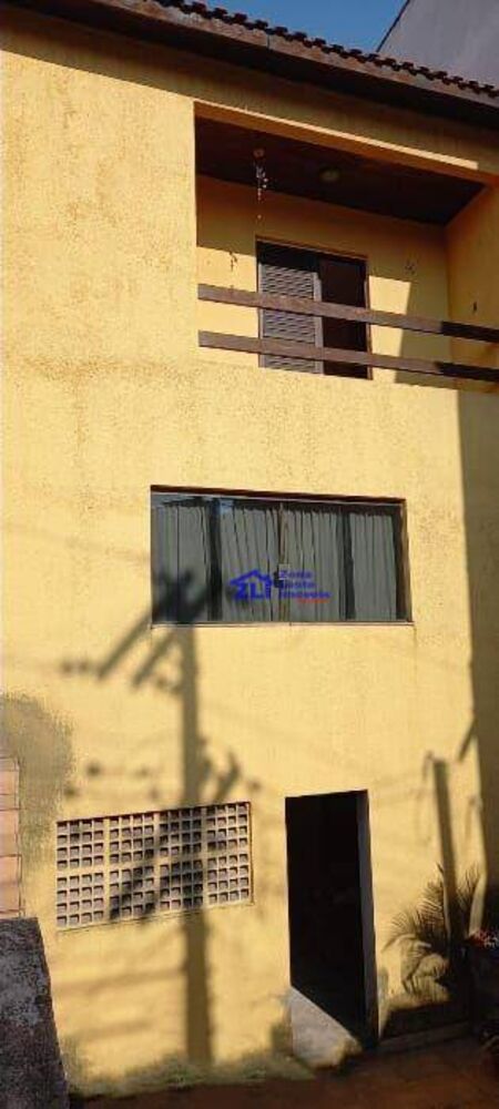 Sobrado à venda com 3 quartos, 224m² - Foto 3