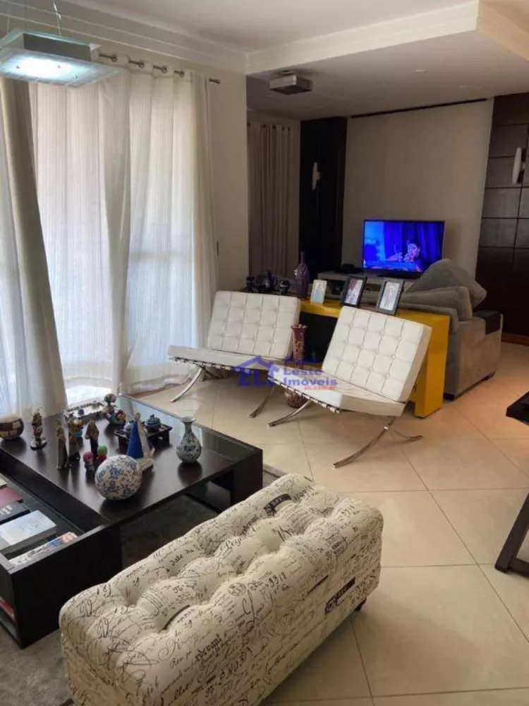 Apartamento, 3 quartos, 141 m² - Foto 1