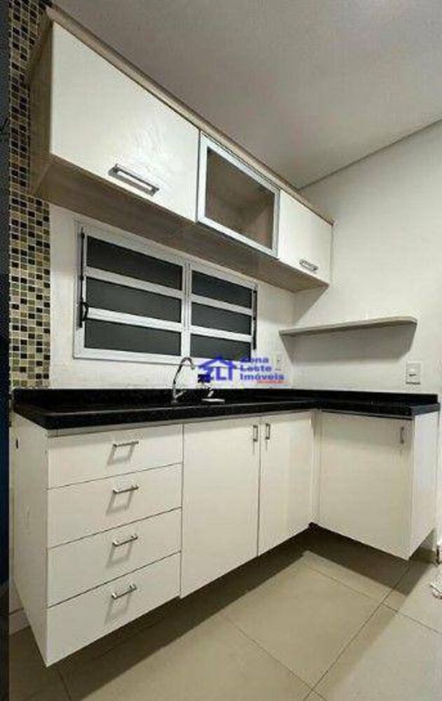 Casa, 3 quartos, 256 m² - Foto 1