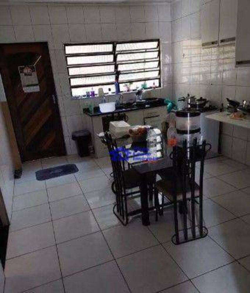 Sobrado, 4 quartos, 210 m² - Foto 1