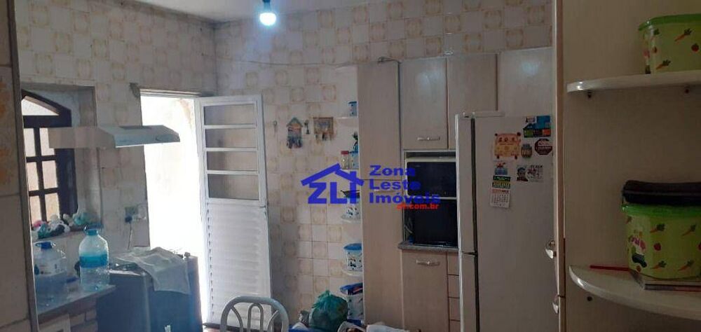 Casa, 2 quartos, 225 m² - Foto 1