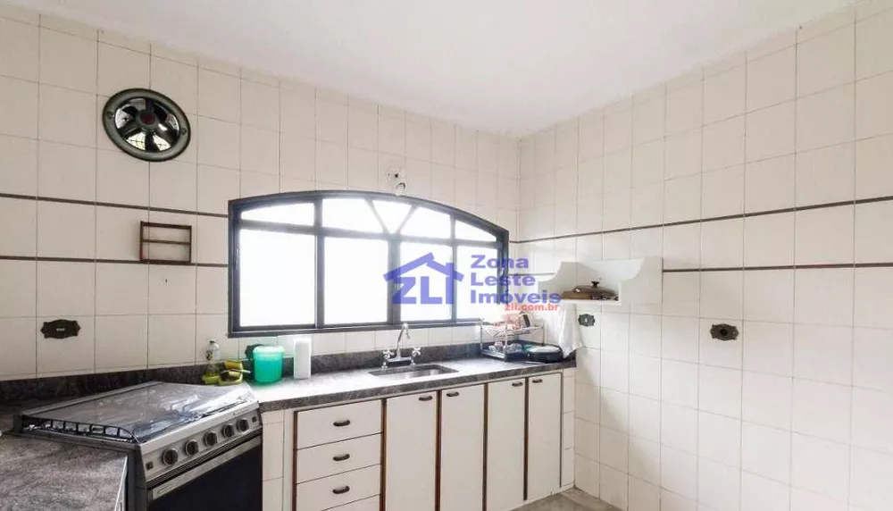 Sobrado, 3 quartos, 210 m² - Foto 2