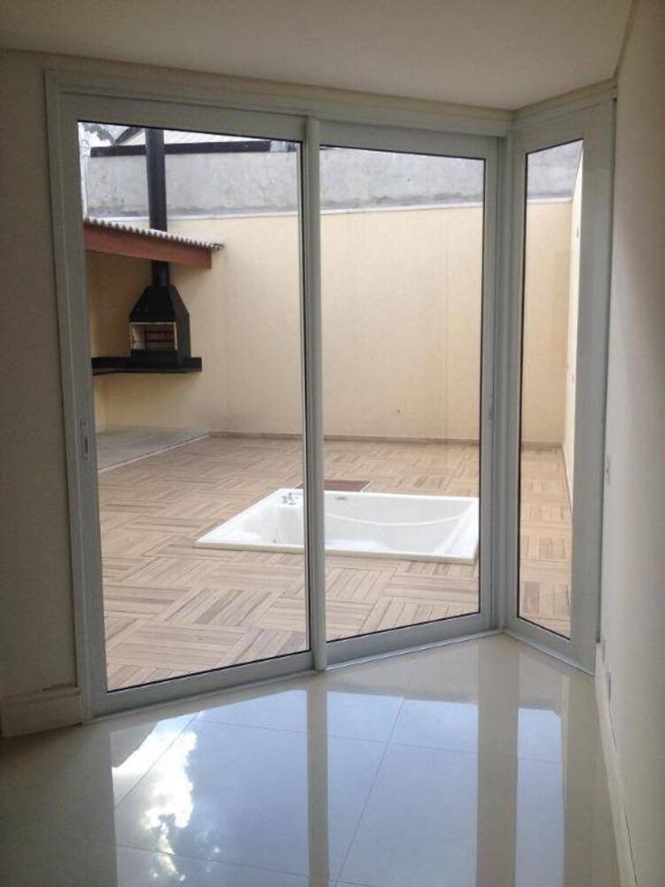 Sobrado, 3 quartos, 285 m² - Foto 1