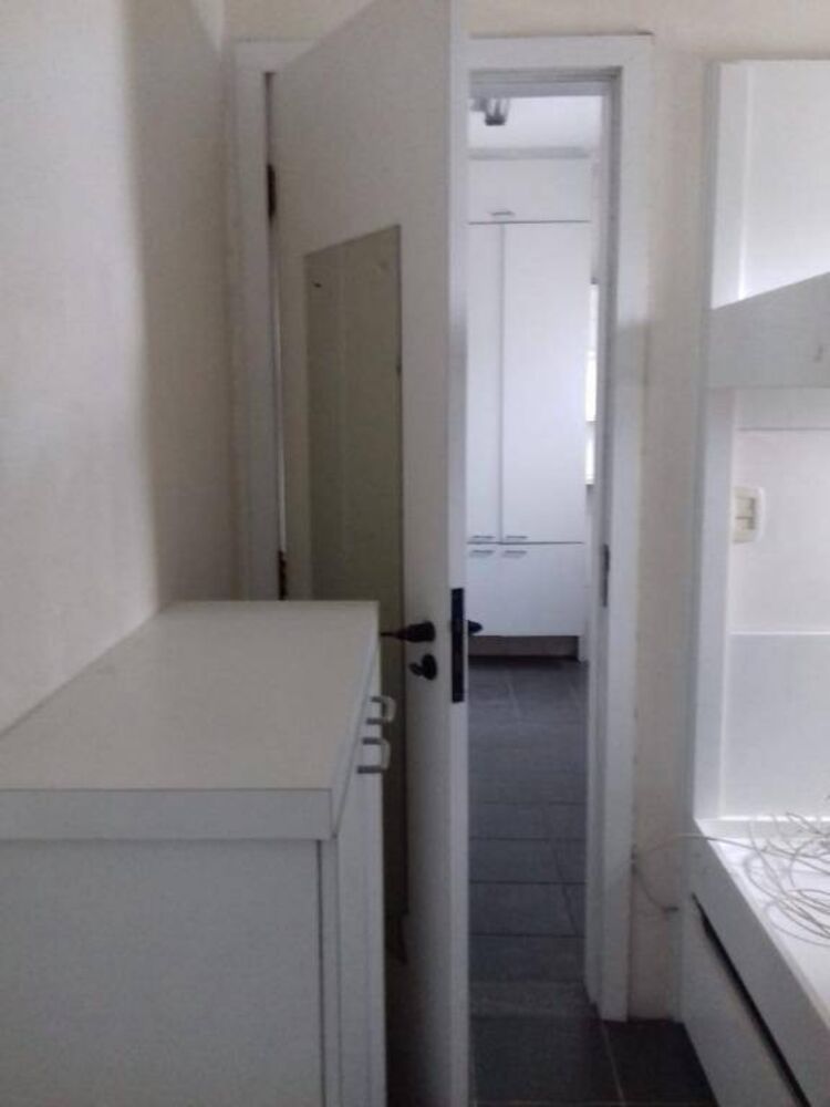 Apartamento à venda com 3 quartos, 147m² - Foto 11