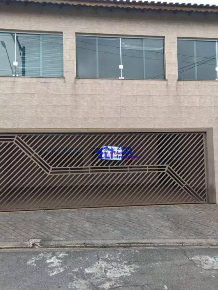 Sobrado, 3 quartos, 270 m² - Foto 1