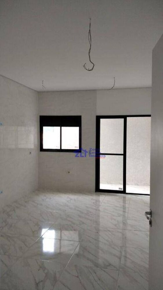 Kitnet e Studio à venda com 2 quartos, 62m² - Foto 2