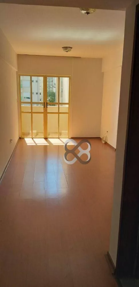 Apartamento à venda com 2 quartos, 64m² - Foto 1