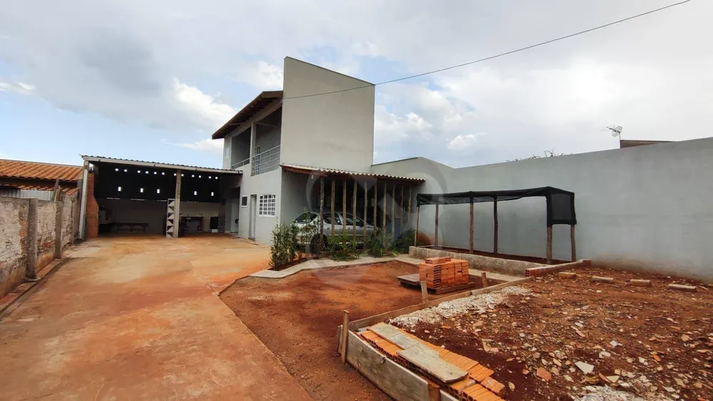 Casa, 3 quartos, 136 m² - Foto 2