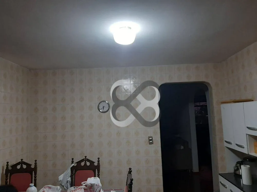 Casa, 3 quartos, 270 m² - Foto 4