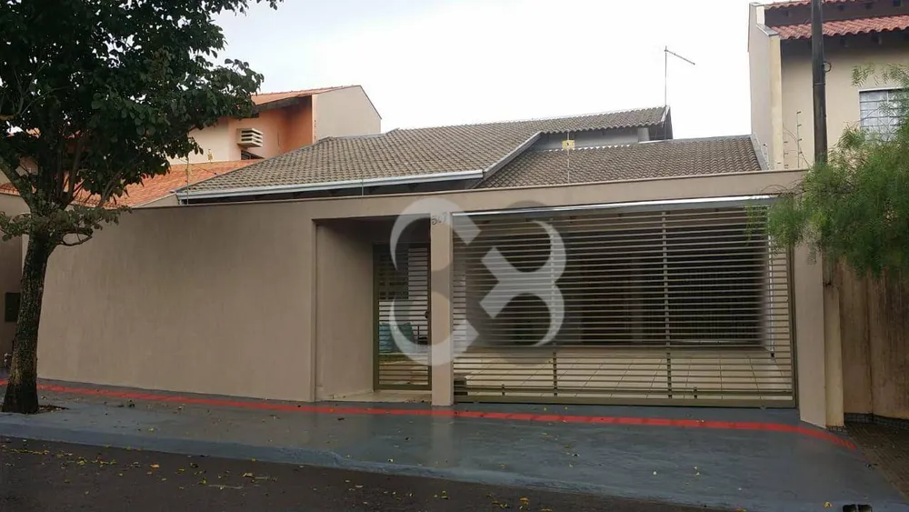 Casa, 3 quartos, 255 m² - Foto 1