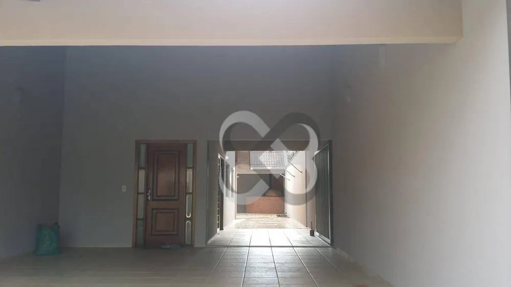 Casa, 3 quartos, 255 m² - Foto 2
