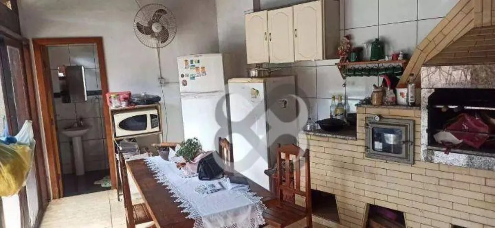 Casa, 3 quartos, 200 m² - Foto 11