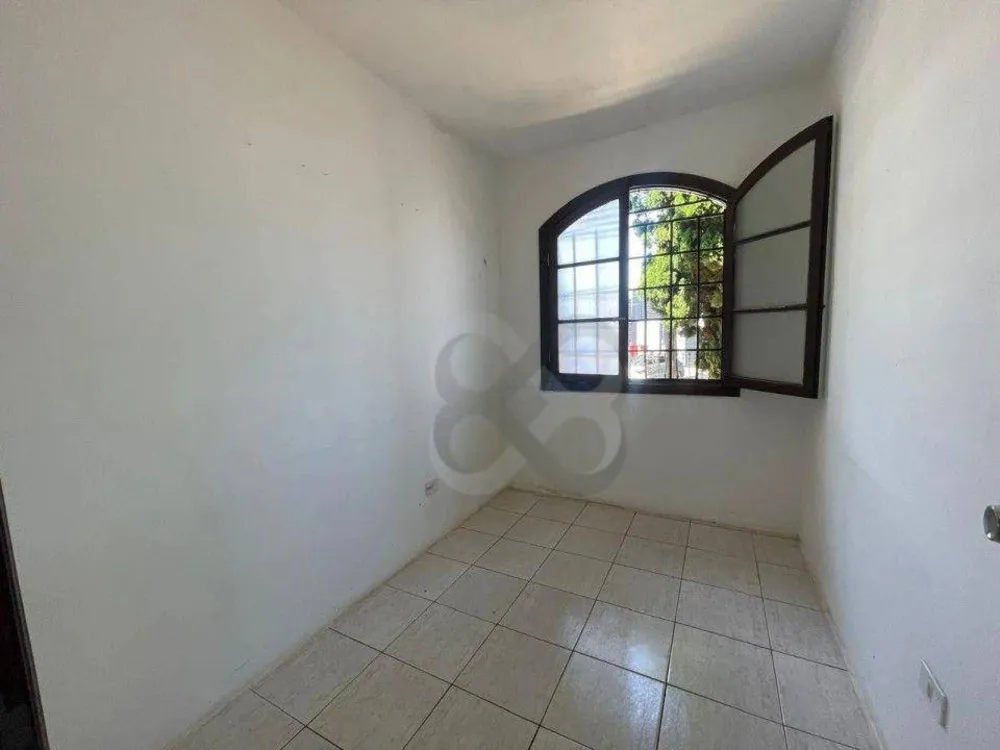 Casa, 5 quartos, 147 m² - Foto 2