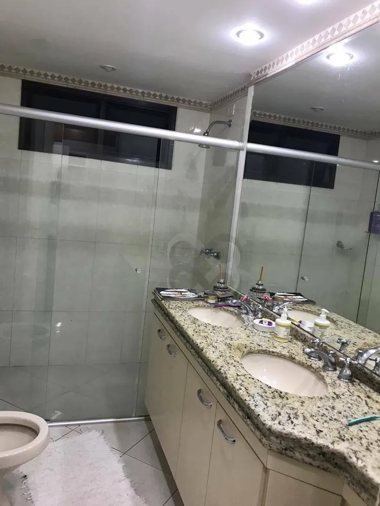 Apartamento, 3 quartos, 205 m² - Foto 11