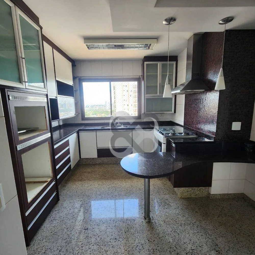 Apartamento, 3 quartos, 179 m² - Foto 3
