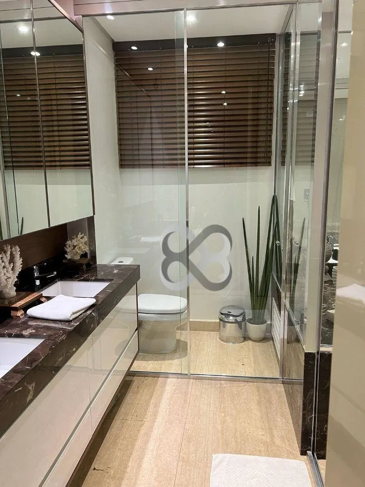 Apartamento, 3 quartos, 245 m² - Foto 3