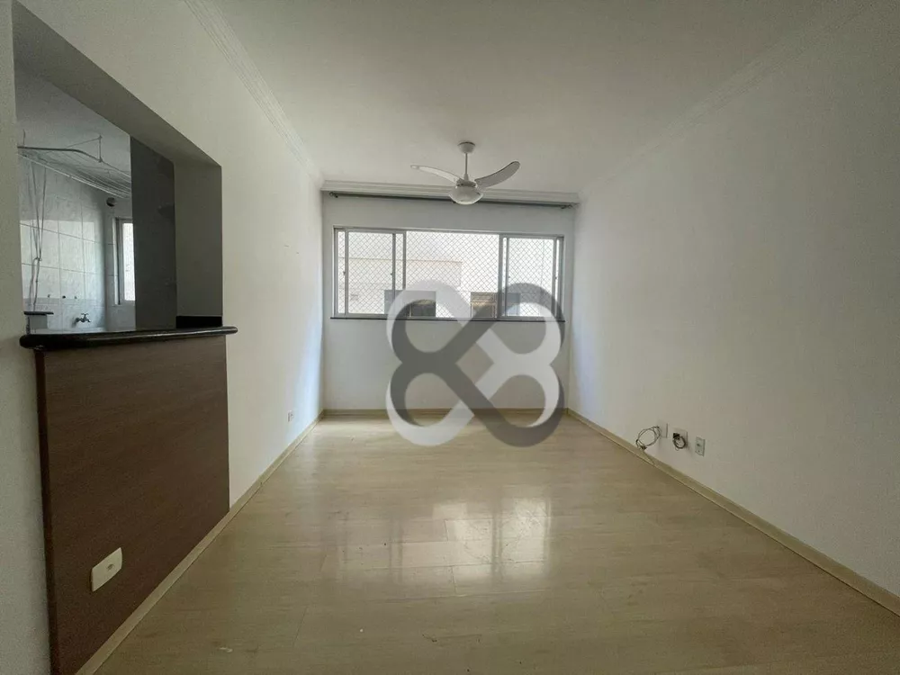 Apartamento à venda com 2 quartos, 66m² - Foto 2