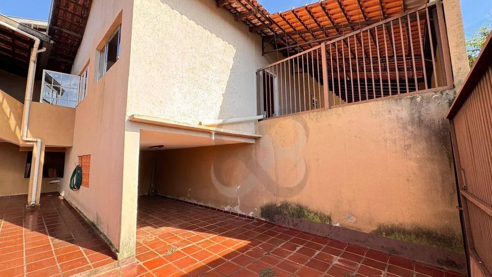 Casa, 3 quartos, 200 m² - Foto 3
