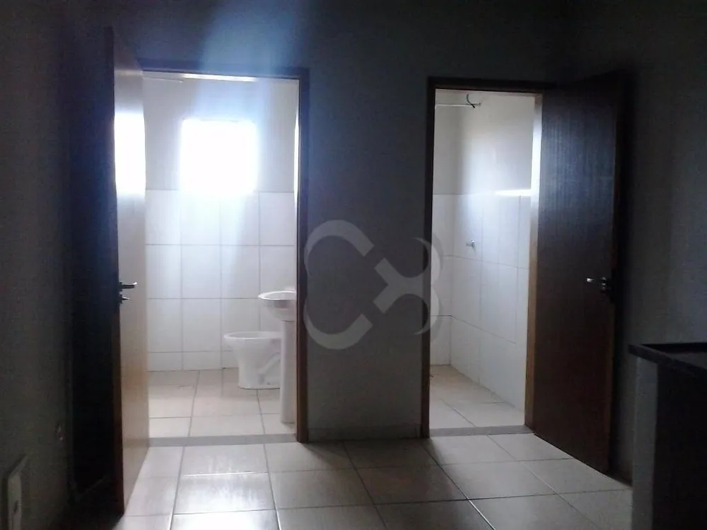 Depósito-Galpão, 1000 m² - Foto 1