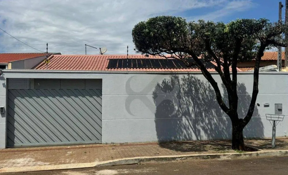 Casa, 3 quartos, 195 m² - Foto 1
