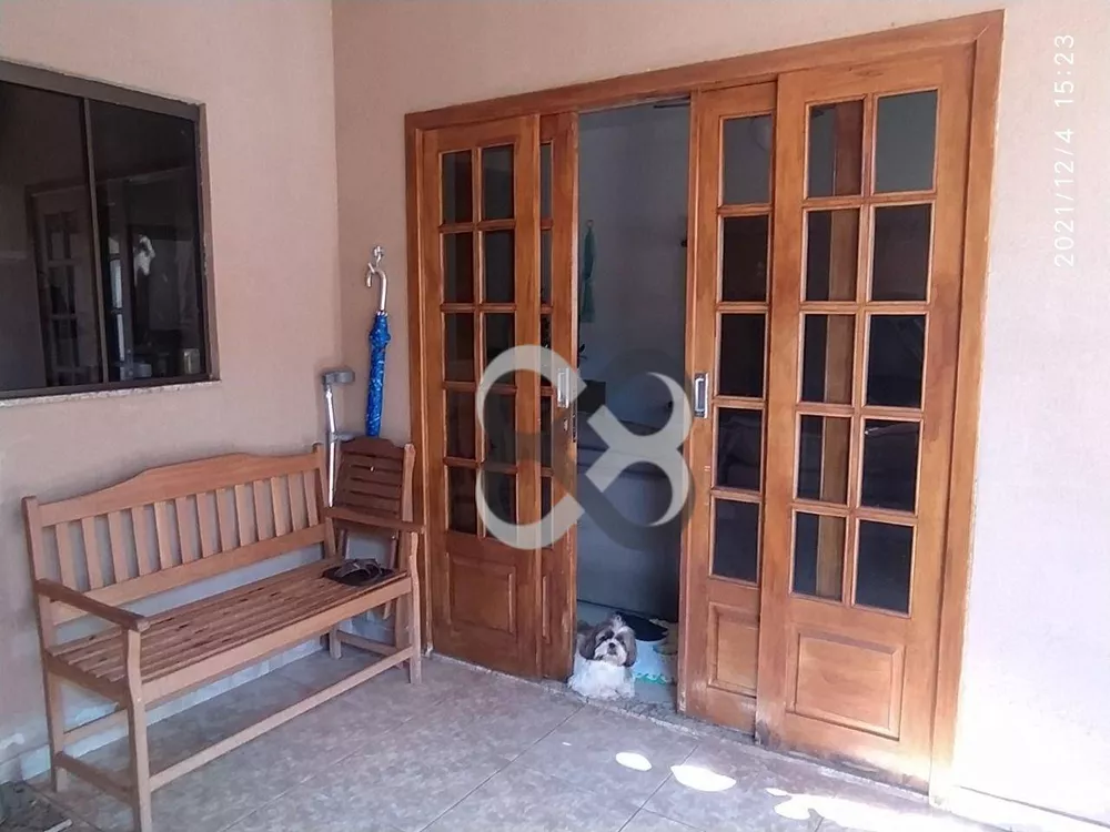 Casa à venda com 3 quartos, 85m² - Foto 7