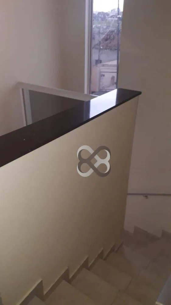 Sobrado, 3 quartos, 217 m² - Foto 2