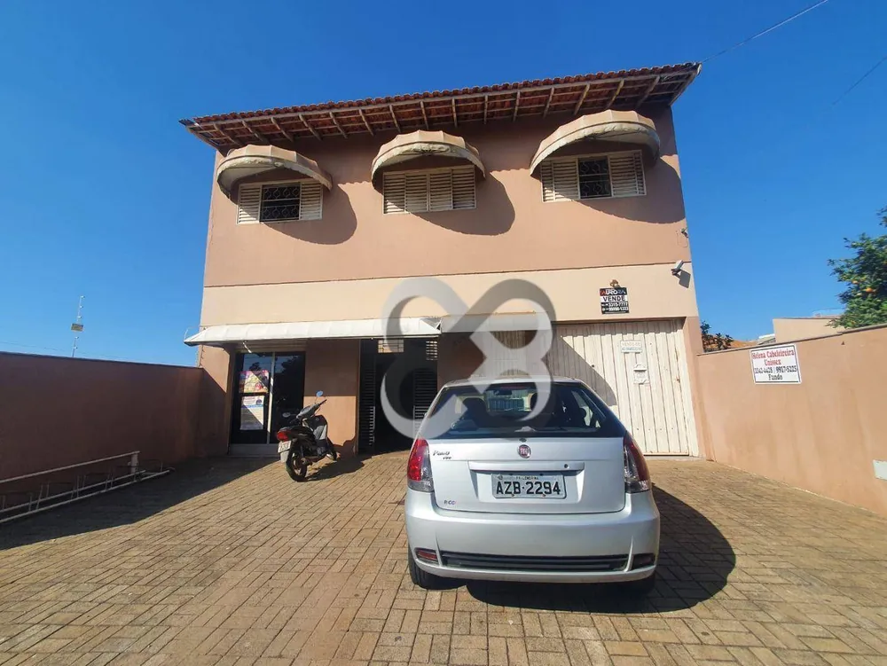 Casa, 3 quartos, 286 m² - Foto 3