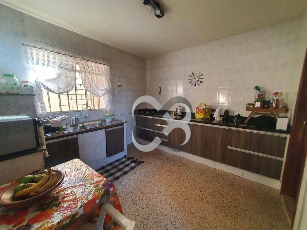 Casa, 3 quartos, 286 m² - Foto 5
