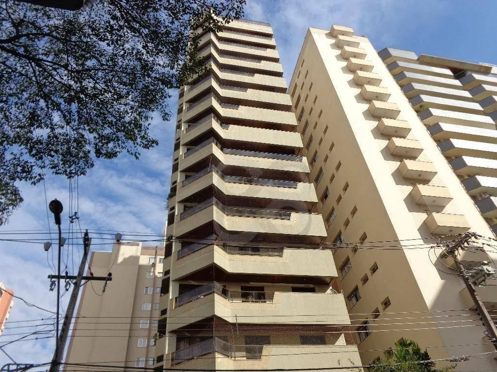 Apartamento, 3 quartos, 168 m² - Foto 1