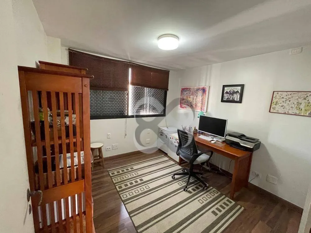 Apartamento, 3 quartos, 190 m² - Foto 1