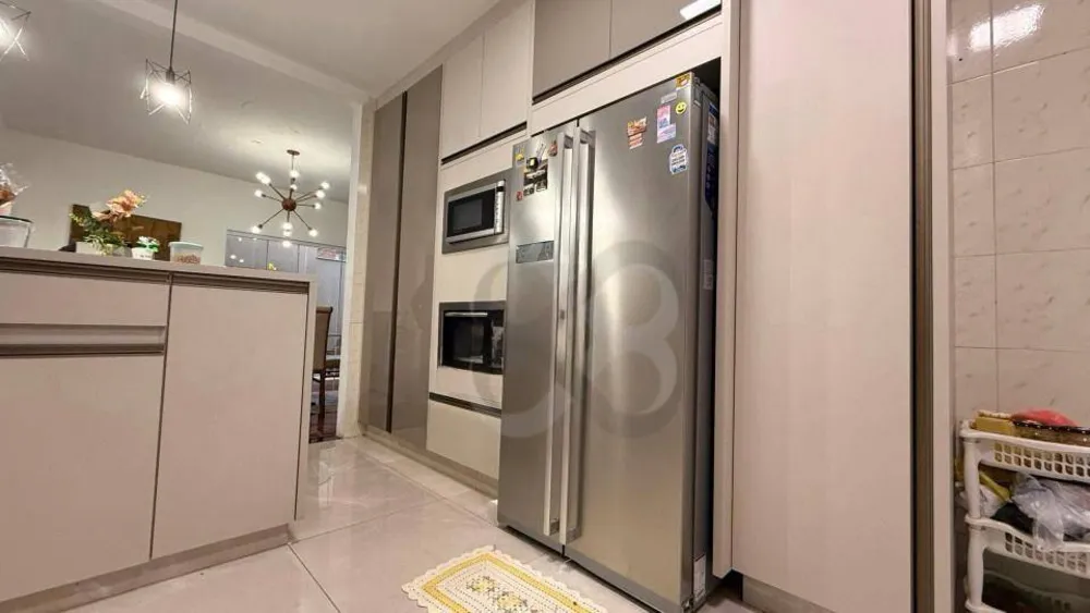 Casa, 3 quartos, 240 m² - Foto 3